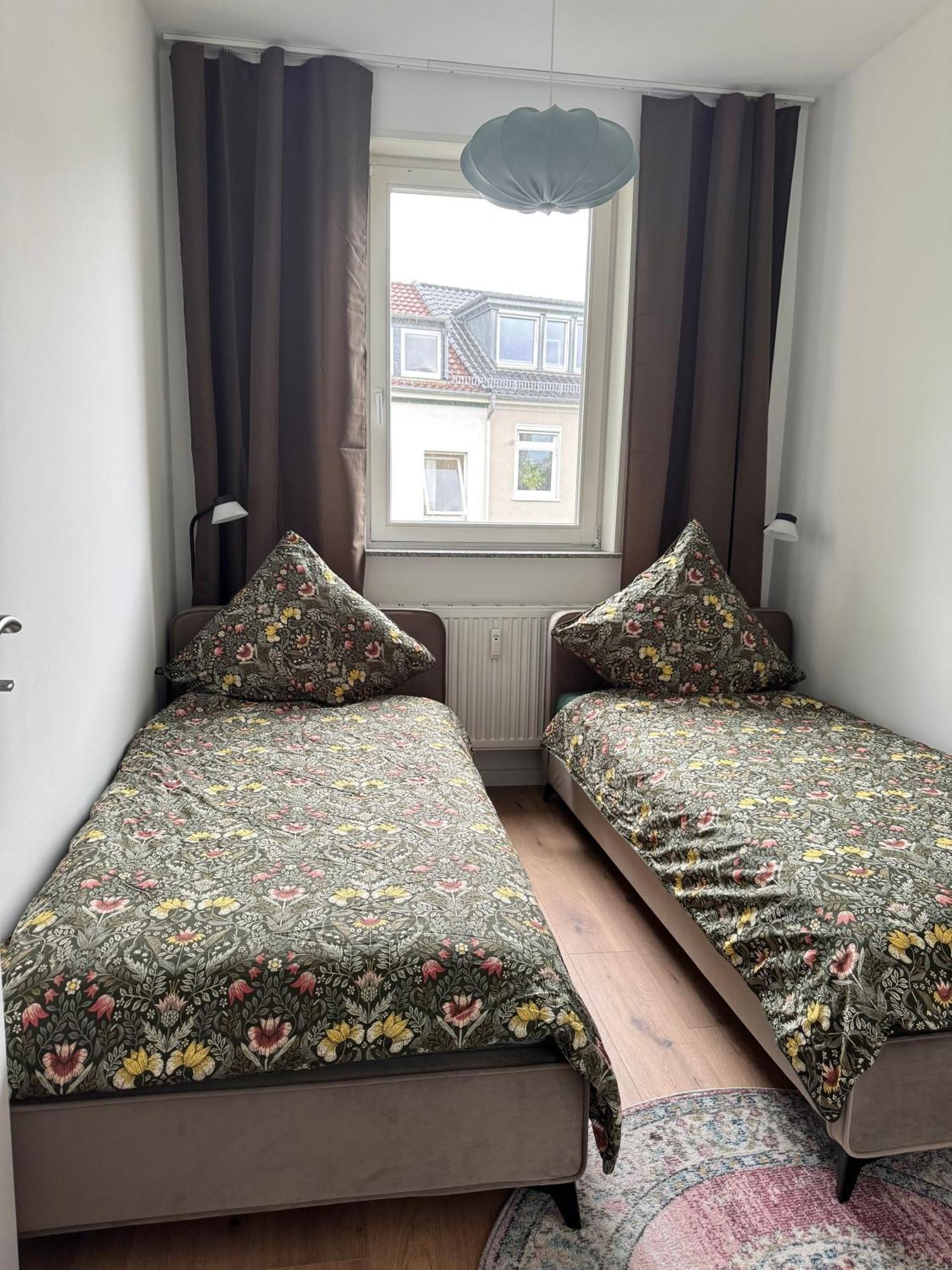 Superhosts Zentrum - Parkplatz - Terrasse - King-bett - Netflix * Bremen
